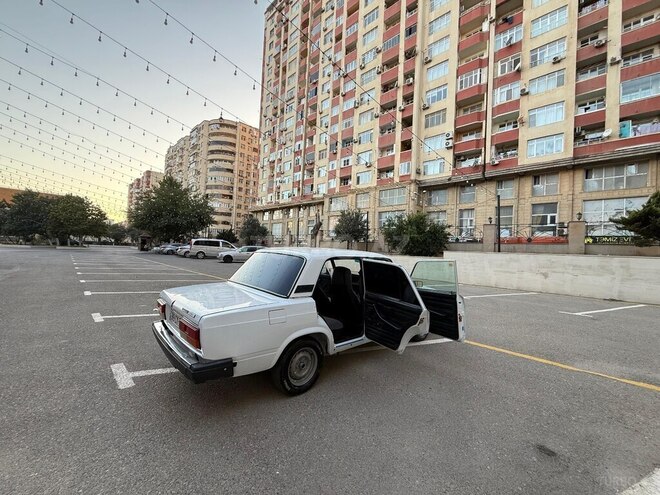 LADA (VAZ) 2107 2005, 25,000 km - 1.6 l - Bakı