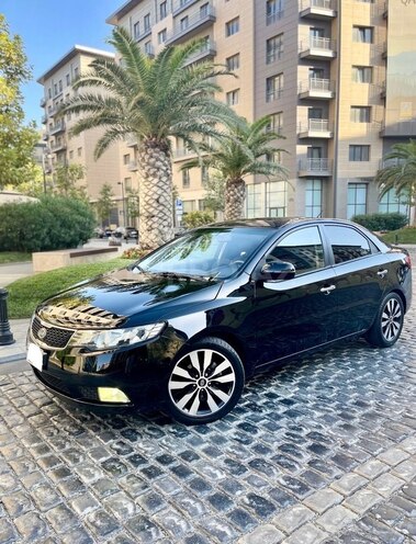Kia Cerato 2010, 230,500 km - 2.0 l - Bakı