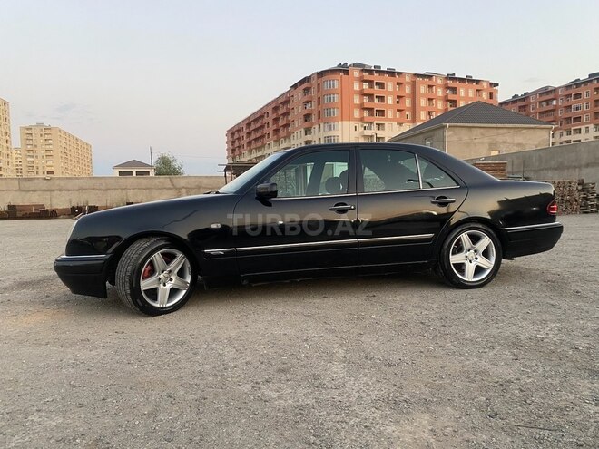 Mercedes E 230 1997, 589,000 km - 2.3 l - Bakı