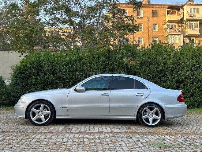 Mercedes E 320 2002, 269,100 km - 3.2 l - Bakı