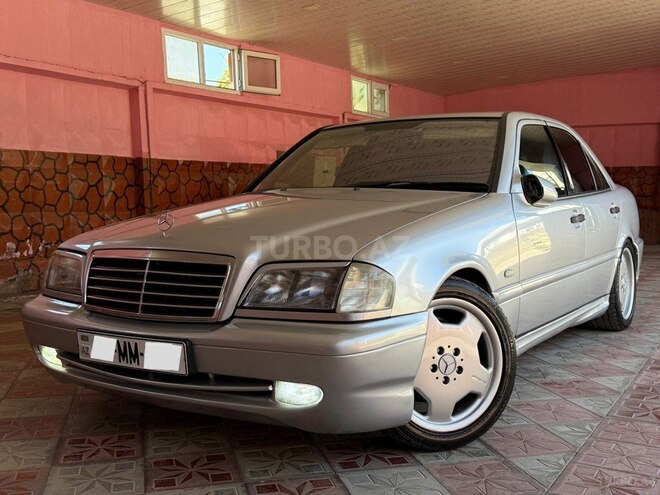 Mercedes C 240 2000, 260,000 km - 2.4 l - Masallı