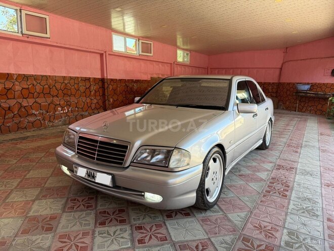 Mercedes C 240 2000, 260,000 km - 2.4 l - Masallı