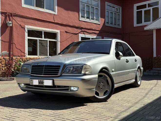 Mercedes C 240 2000, 260,000 km - 2.4 l - Masallı