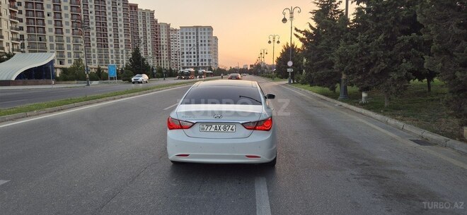 Hyundai Sonata 2010, 175,000 km - 2.4 l - Bakı