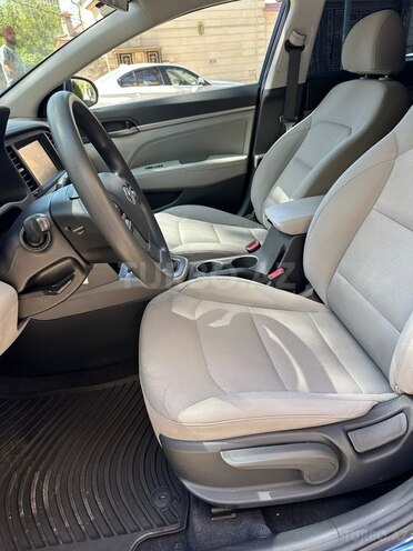 Hyundai Elantra 2017, 72,091 km - 2.0 л - Bakı