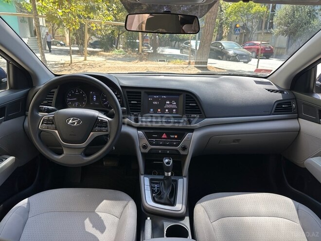 Hyundai Elantra 2017, 72,091 km - 2.0 л - Bakı