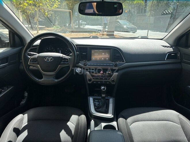 Hyundai Elantra 2016, 128,123 km - 2.0 l - Bakı