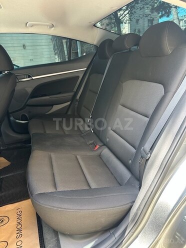 Hyundai Elantra 2016, 128,123 km - 2.0 l - Bakı