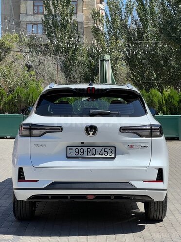 Changan CS 55 Plus 2025, 0 km - 1.5 л - Bakı