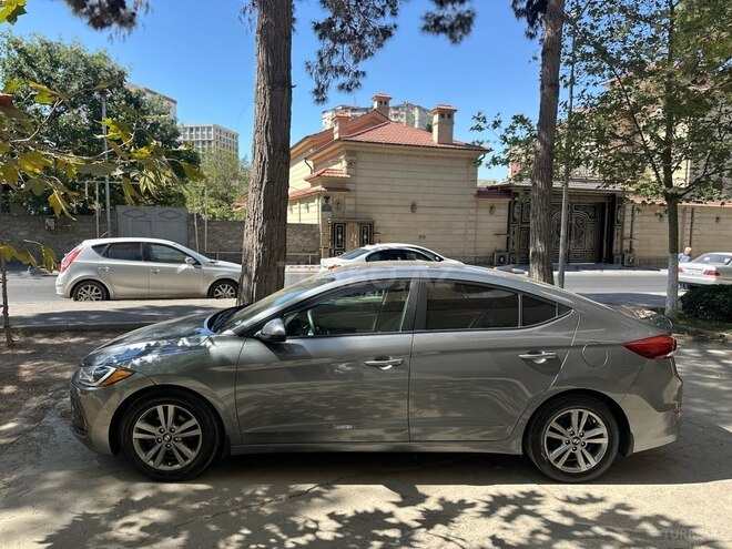 Hyundai Elantra 2017, 70,670 km - 2.0 l - Bakı
