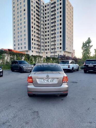 Volkswagen Polo 2018, 163,700 km - 1.6 l - Bakı