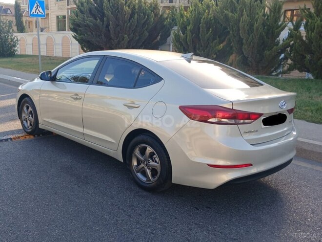 Hyundai Avante 2015, 81,000 km - 1.6 l - Bakı