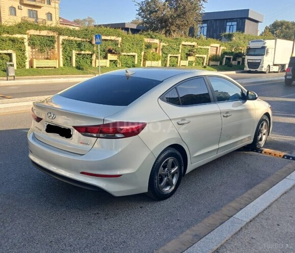 Hyundai Avante 2015, 81,000 km - 1.6 l - Bakı