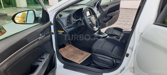Hyundai Elantra 2018, 183,465 km - 2.0 l - Bakı