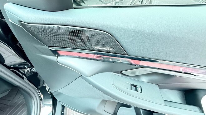 BMW i5-7