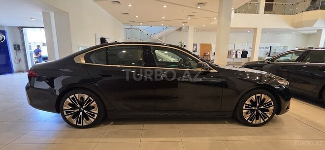 BMW i5-6