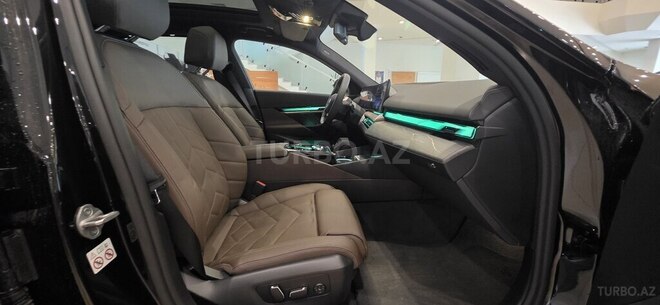 BMW i5-15