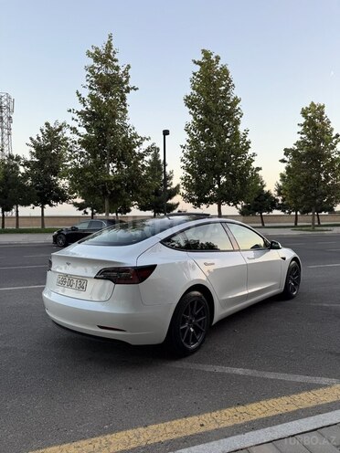 Tesla Model 3 2023, 18,009 km - 0.0 l - Bakı