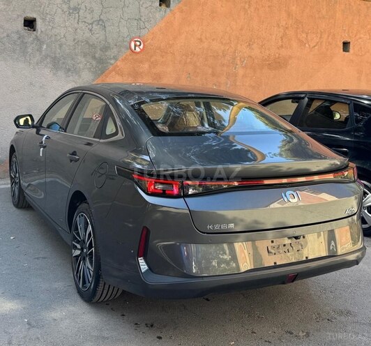 Changan Qiyuan A05 2025, 0 km - 1.5 л - Bakı