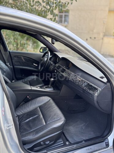 BMW 530 2004, 245,000 km - 3.0 л - Bakı