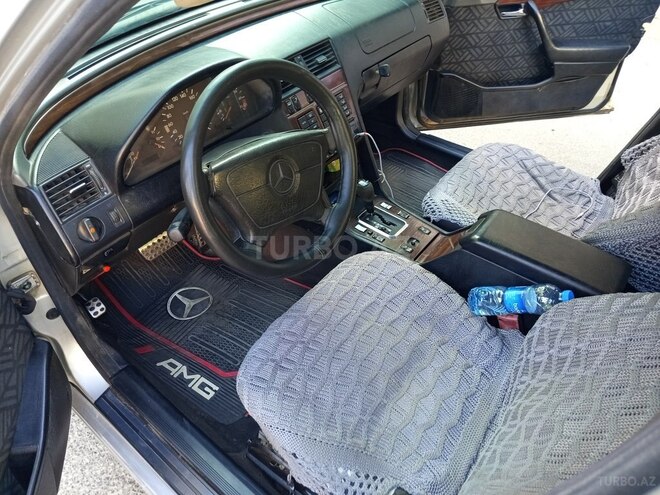 Mercedes C 220 1995, 228,000 km - 2.2 l - Bakı