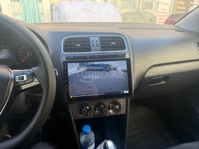 Volkswagen Polo 2019, 107,200 km - 1.6 л - Bakı