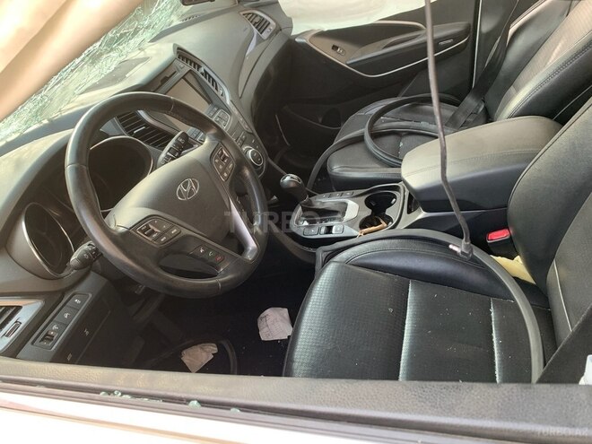 Hyundai Santa Fe 2012, 130,000 km - 2.4 l - Bakı