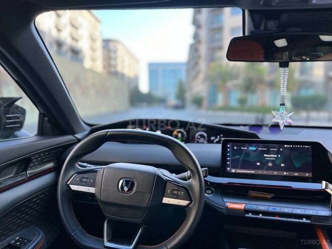 Changan  2023, 40,000 km - 1.5 l - Bakı