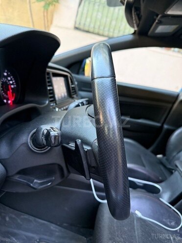 Hyundai Elantra 2016, 152,888 km - 1.6 l - Bakı