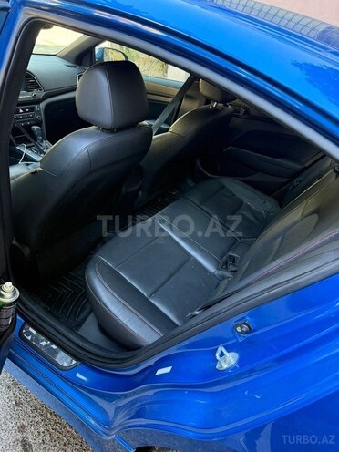 Hyundai Elantra 2016, 152,888 km - 1.6 l - Bakı