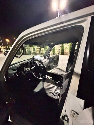Mitsubishi Pajero io 1999, 420,000 km - 1.8 л - Bakı