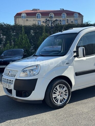 Fiat Doblo 2015, 225,000 km - 1.4 l - Bakı
