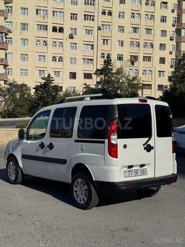 Fiat Doblo 2015, 225,000 km - 1.4 l - Bakı