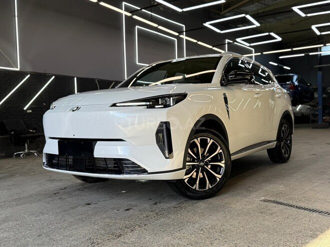 Changan Qiyuan Q05-6