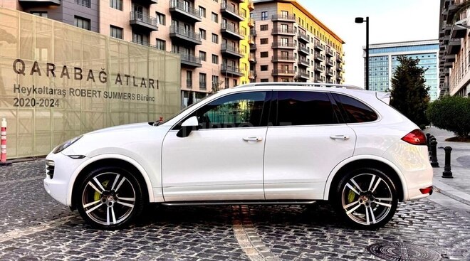 Porsche Cayenne 2014, 155,000 km - 3.6 l - Bakı
