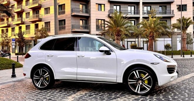 Porsche Cayenne 2014, 155,000 km - 3.6 l - Bakı