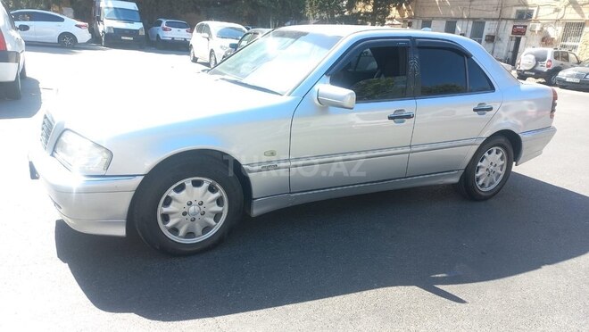 Mercedes C 240 1998, 340,000 km - 2.4 л - Bakı