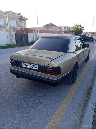 Mercedes E 230 1991, 201,122 km - 2.3 l - Bakı