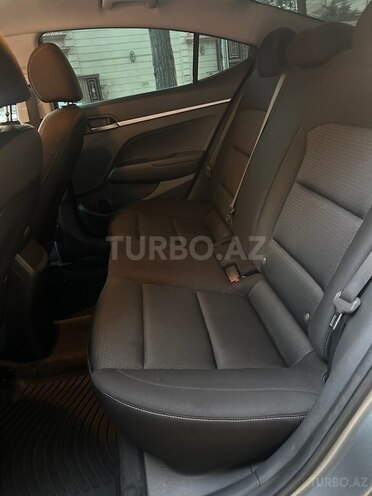 Hyundai Elantra 2017, 90,800 km - 2.0 l - Bakı