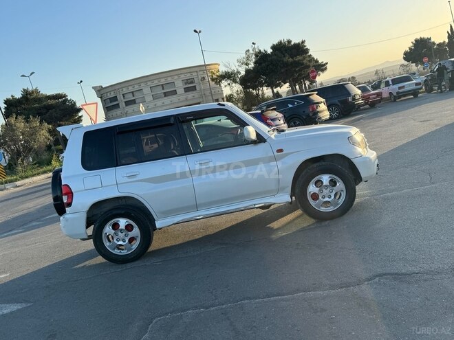 Mitsubishi Pajero io 2000, 308,521 km - 2.0 l - Bakı