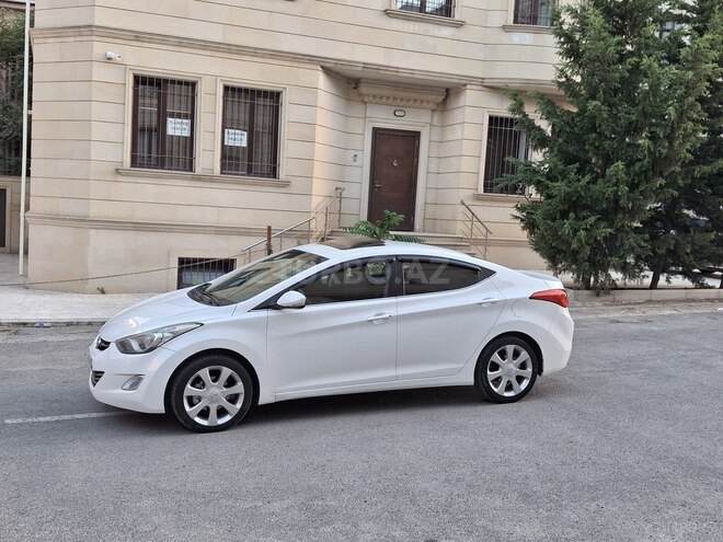 Hyundai Elantra 2013, 200,000 km - 1.8 l - Bakı