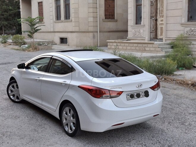 Hyundai Elantra 2013, 200,000 km - 1.8 l - Bakı
