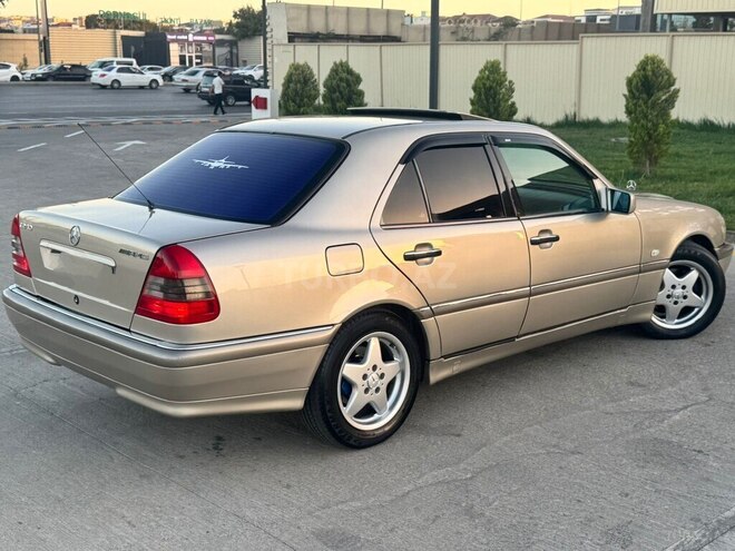Mercedes C 240 1998, 280,000 km - 2.4 л - Bakı