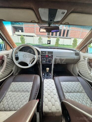Mercedes C 240 1998, 280,000 km - 2.4 л - Bakı