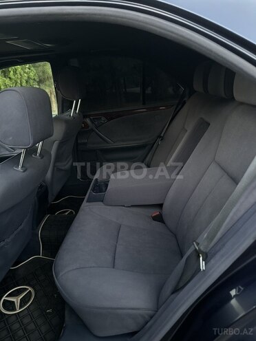 Mercedes E 240 2000, 360,000 km - 2.4 л - Saatlı