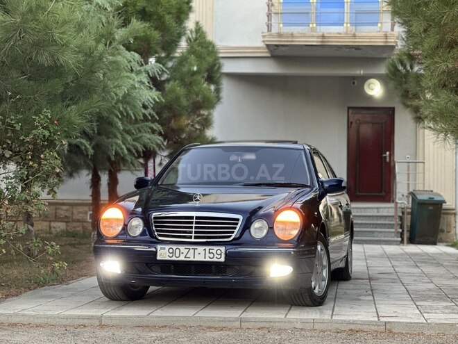 Mercedes E 240 2000, 360,000 km - 2.4 л - Saatlı