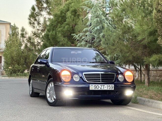 Mercedes E 240 2000, 360,000 km - 2.4 л - Saatlı