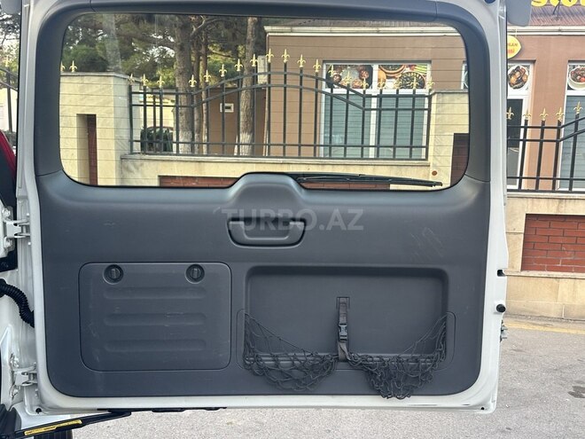 Toyota Land Cruiser Prado 2009, 179,000 km - 2.7 l - Bakı