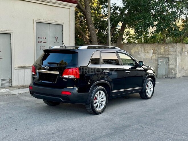 Kia Sorento 2011, 224,000 km - 2.0 l - Bakı