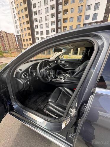 Mercedes C 300 4MATIC 2015, 169,000 km - 3.5 l - Bakı